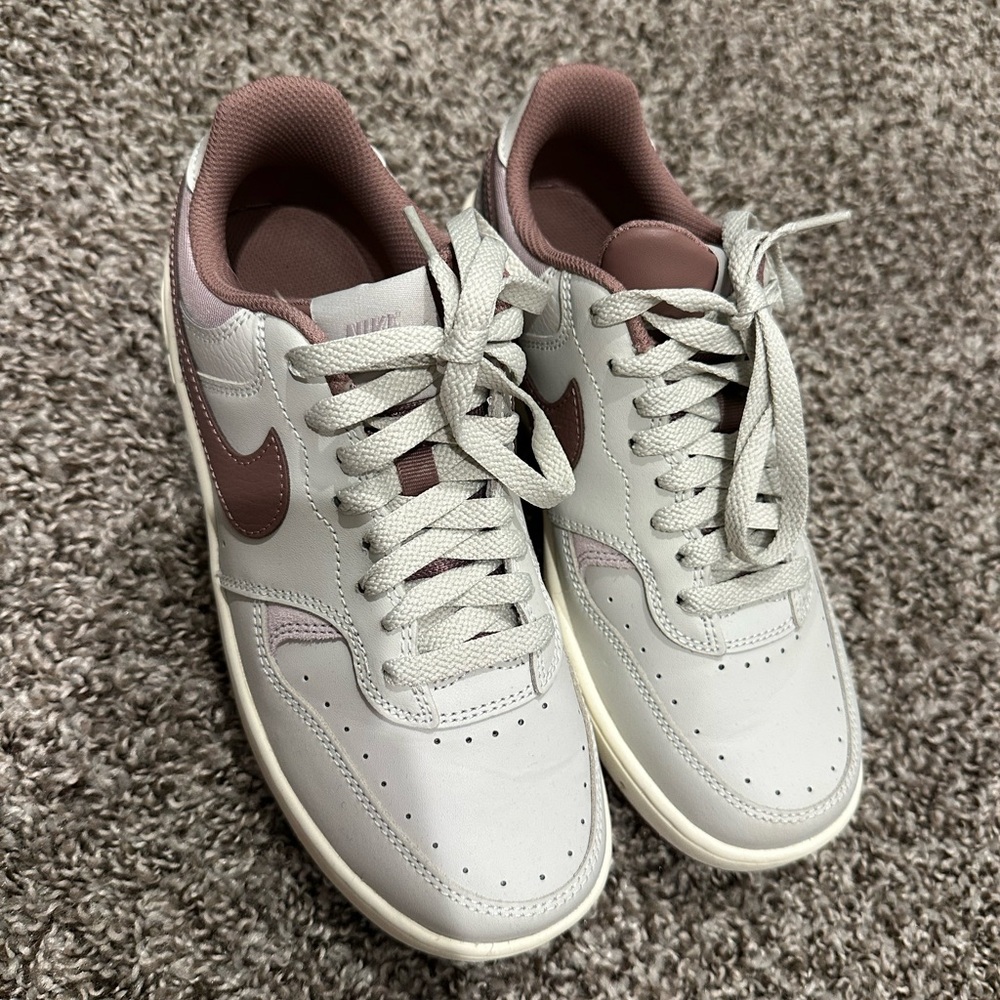 Nike’s - size 7